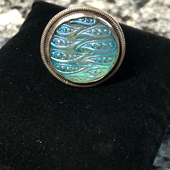 Dreamer Peacock Ore Ring - Picture 6 of 10